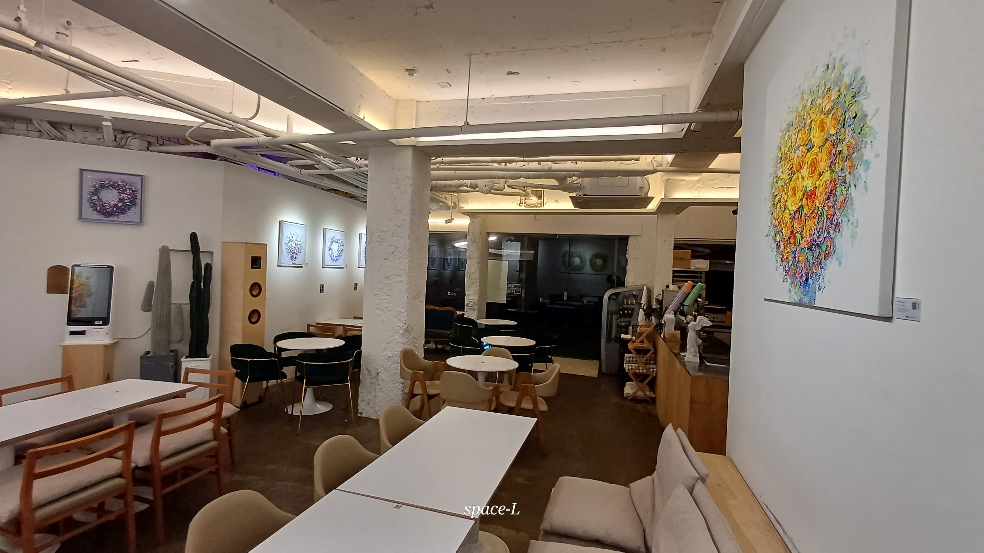 Caffe Space-L 6
